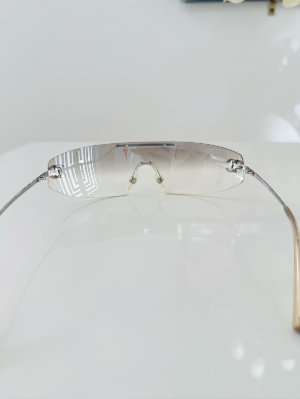 RARE ๐ Vintage Chanel rimless light gray crystal CC sunglasses - Picture 5 of 7